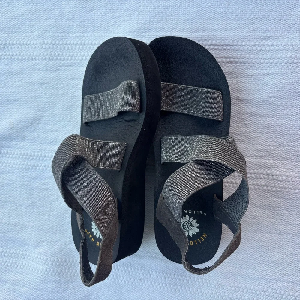 Yellow Box Bunkie sandals size 6.5 - Picture 7 of 12